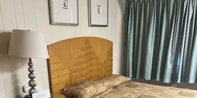 The Amethyst Beach Motel