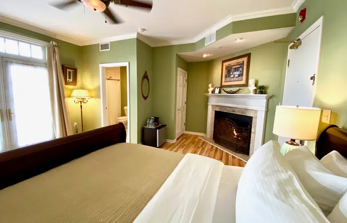 Inn on Main Hotel 4