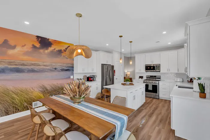 The Sunrise Suite 4