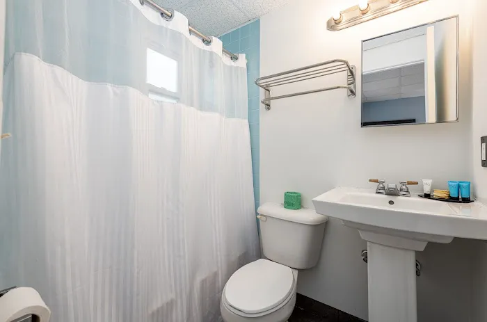 Hammock Inn & Suites North Beach Hotel 4