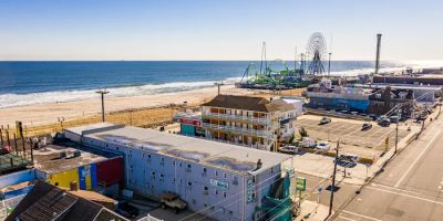 Boardwalk Sand & Surf Inn Beach Hotel