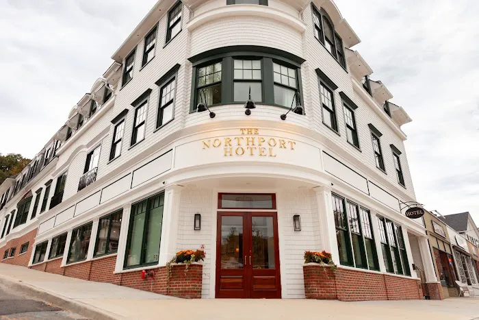 The Northport Hotel 4