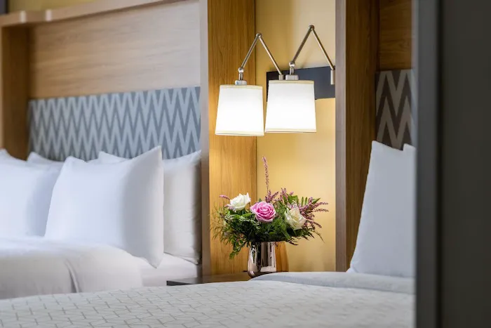 Holiday Inn Long Island - Islip Arpt East by IHG 4