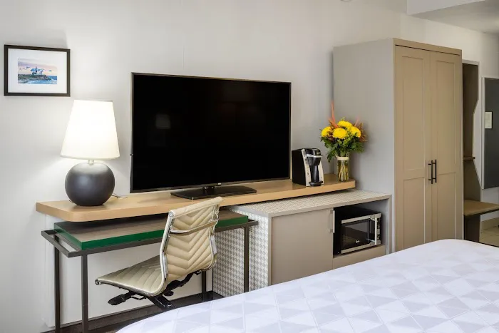 Holiday Inn Long Island - Islip Arpt East by IHG 4