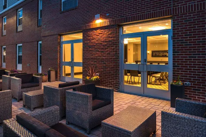 Hampton Inn & Suites Bridgewater 5