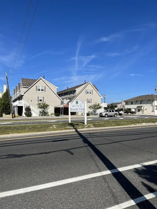 Belvedere Motel 5