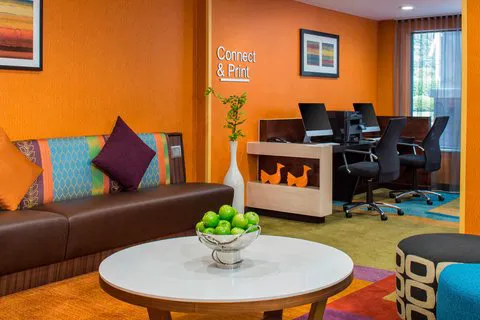 Fairfield Inn & Suites Bridgewater Branchburg/Somerville 4