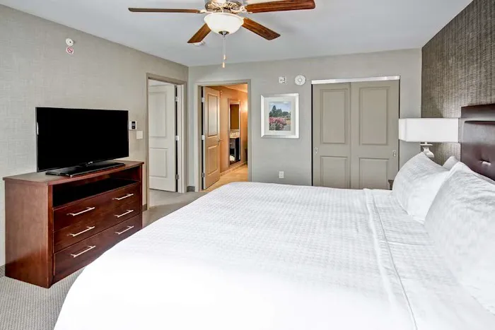 Homewood Suites by Hilton Bridgewater/Branchburg 4