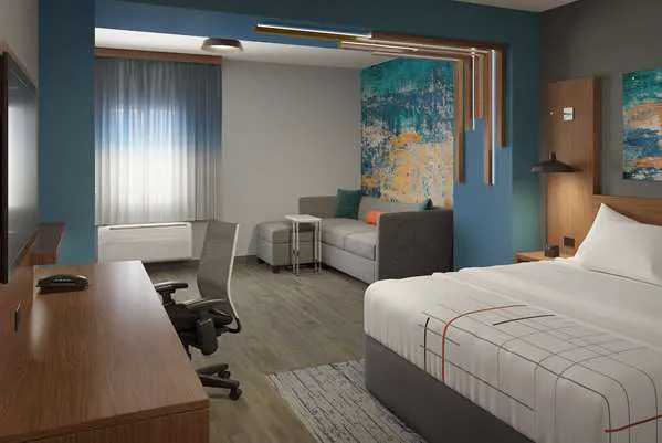 La Quinta Inn & Suites by Wyndham Middletown-Goshen 4