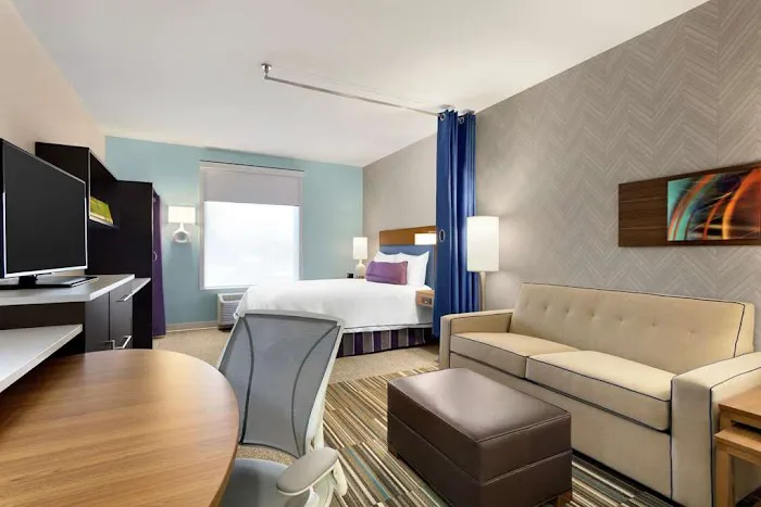 Home2 Suites by Hilton Middletown 4