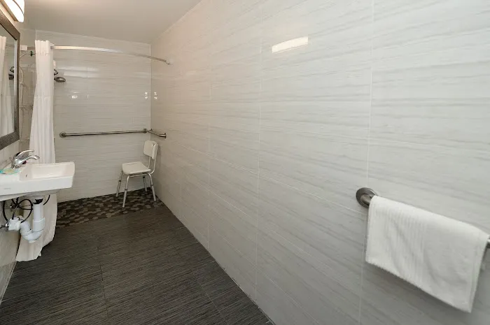 Americas Best Value Inn Central Valley-Woodbury 5