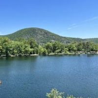 Stone Cottages at Bear Mountain Inn ico