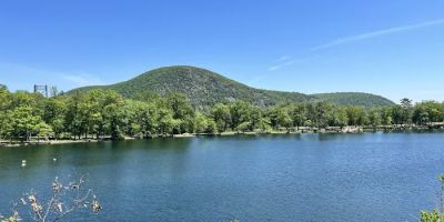 Stone Cottages at Bear Mountain Inn