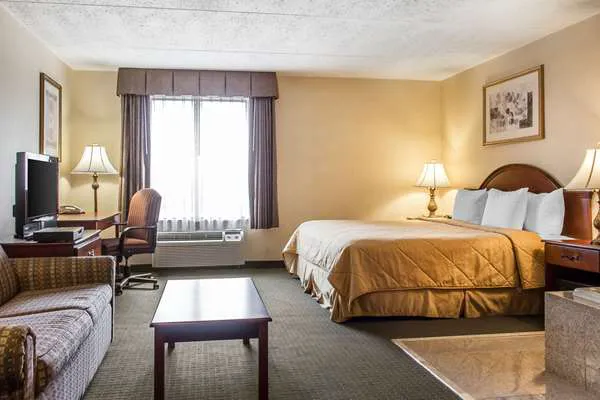 Quality Inn Hackettstown - Long Valley 5