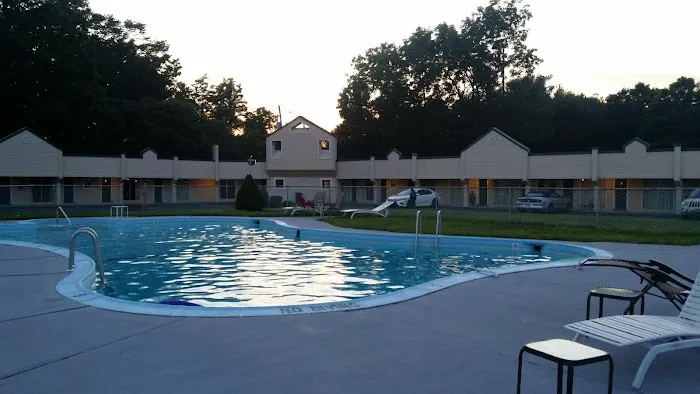 Value Inn 4