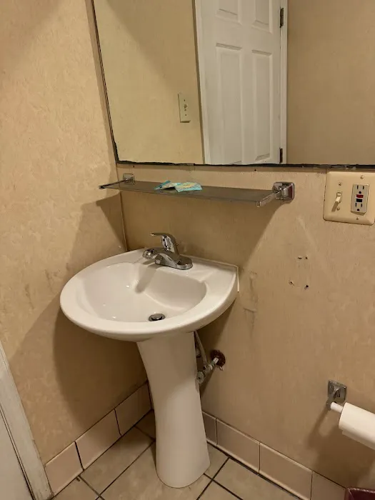 Value Inn 4