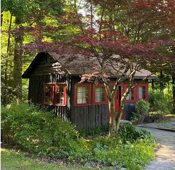 Babbling Brook Cottages 4