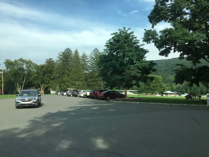 Historic Shawnee Inn 4