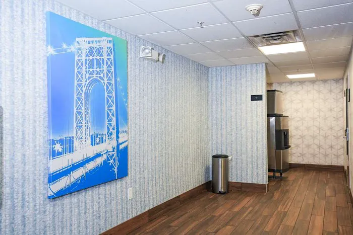 Hampton Inn Bordentown 4
