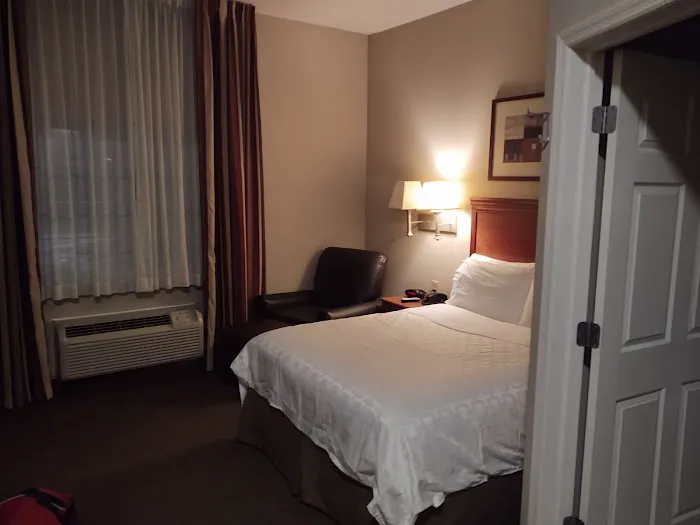 Candlewood Suites Bordentown-Trenton, an IHG Hotel 4