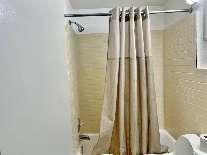 Scottish Inns & Suites Bordentown NJ 4