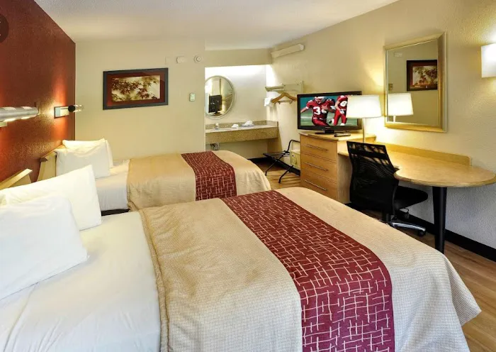 Red Roof Inn Princeton - Ewing 4