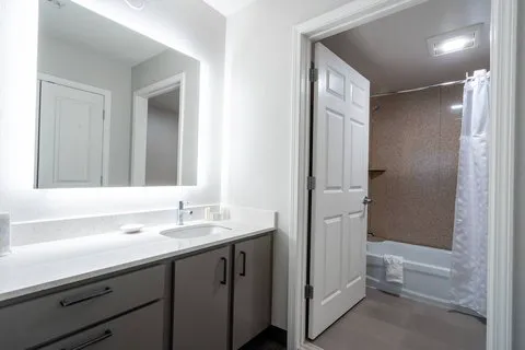 Residence Inn Princeton at Carnegie Center 4