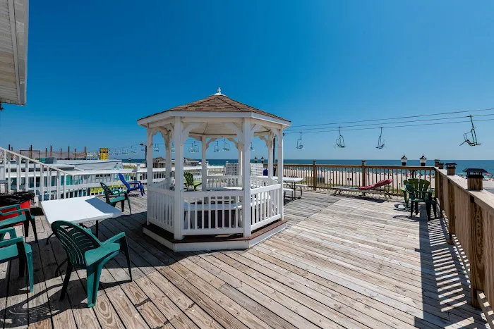 Boardwalk Hotel Charlee Beach Hotel & Beach House rentals 4