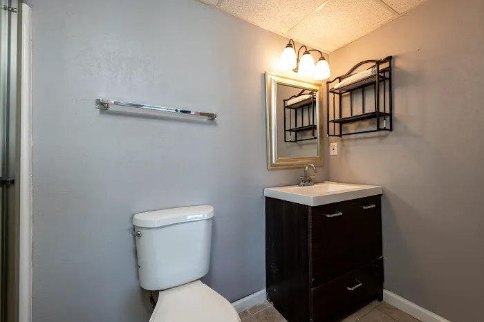 Boardwalk Hotel Charlee Beach Hotel & Beach House rentals 4
