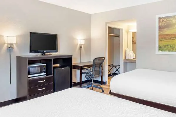 Days Inn by Wyndham Wrightstown McGuire AFB/Bordentown 4