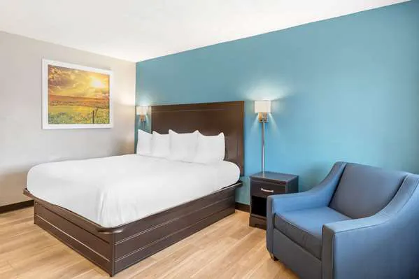 Days Inn by Wyndham Wrightstown McGuire AFB/Bordentown 4