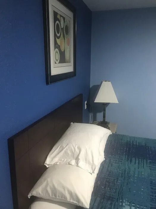 Red Carpet Inn & Suites Wrightstown, NJ 4