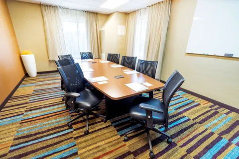 Fairfield Inn Medford Long Island 4