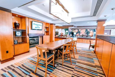 Fairfield Inn Medford Long Island 4