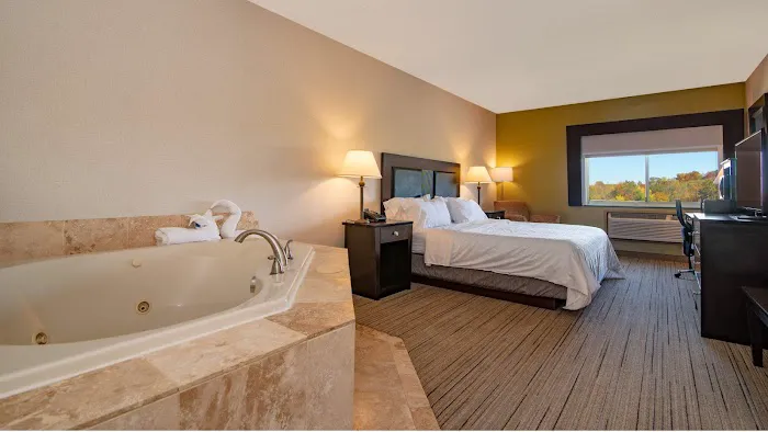 Holiday Inn Express Stony Brook-Long Island by IHG 5