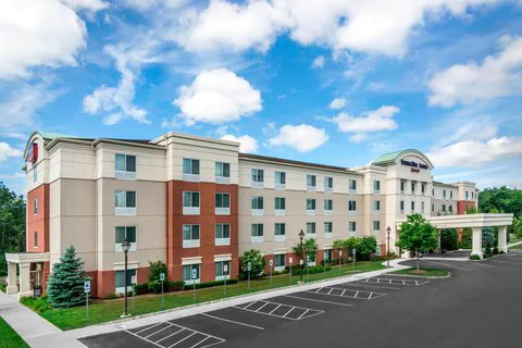 SpringHill Suites Long Island Brookhaven 4
