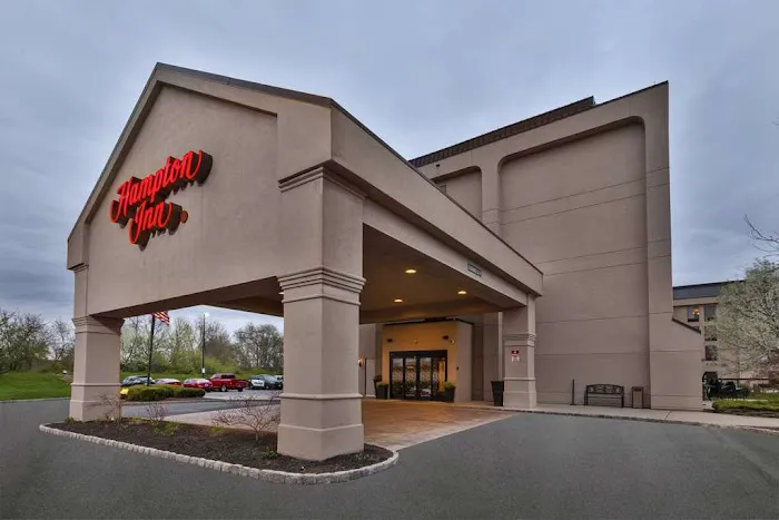 Hampton Inn Clinton 4