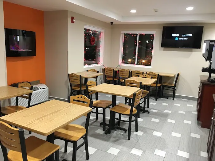 Travel Inn & Suites 4