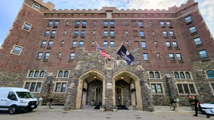 The Thayer Hotel 4