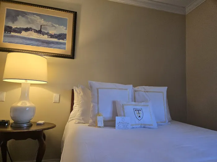 The Thayer Hotel 4
