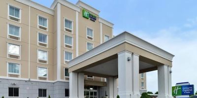 Holiday Inn Express & Suites Peekskill-Lower Hudson Valley by IHG