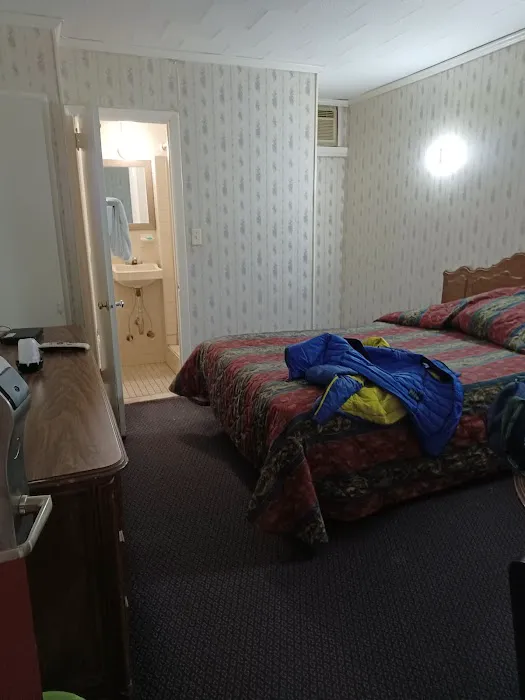 Town Lyne Motel 4
