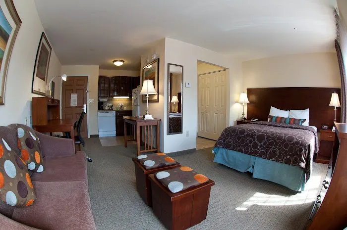 Staybridge Suites Stroudsburg (East) Poconos by IHG 4