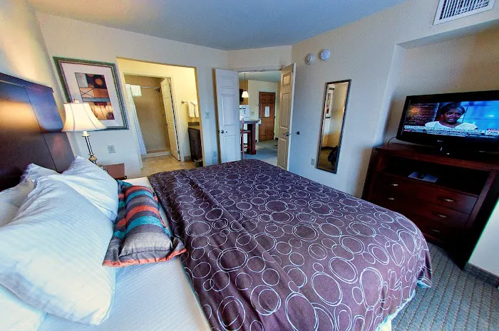 Staybridge Suites Stroudsburg (East) Poconos by IHG 4