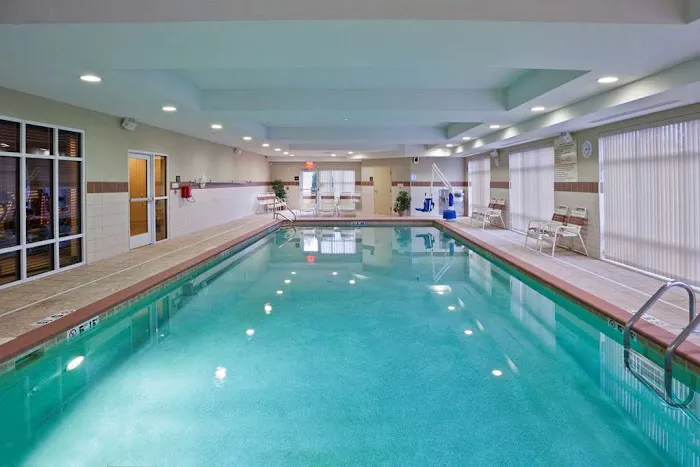 Hampton Inn Matamoras/Milford 4