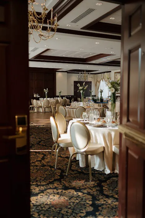 Nassau Inn 4
