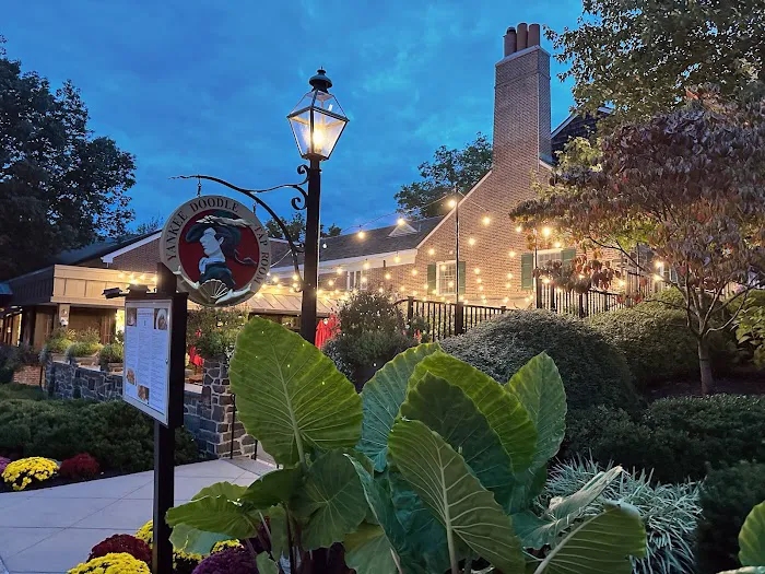 Nassau Inn 4