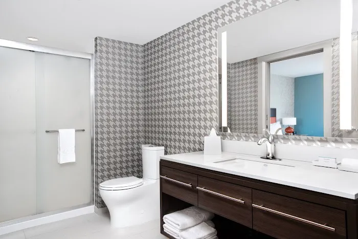 Home2 Suites by Hilton Long Island Brookhaven 4