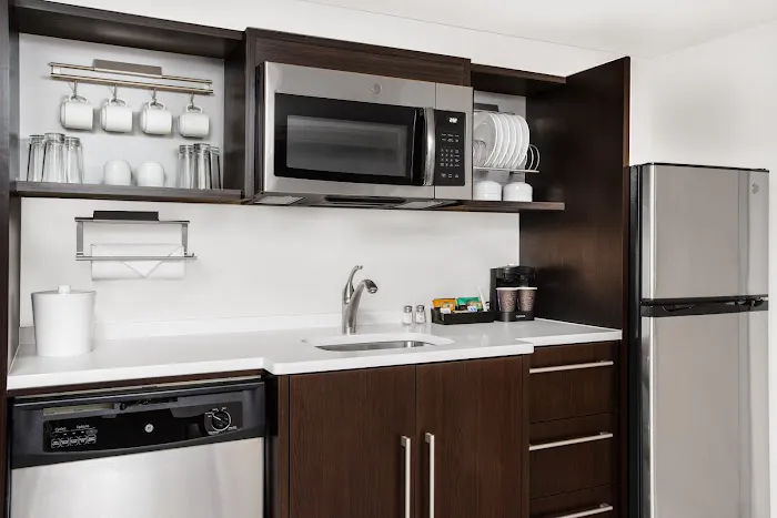 Home2 Suites by Hilton Long Island Brookhaven 4