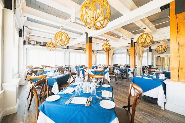Danfords Hotel & Marina 4